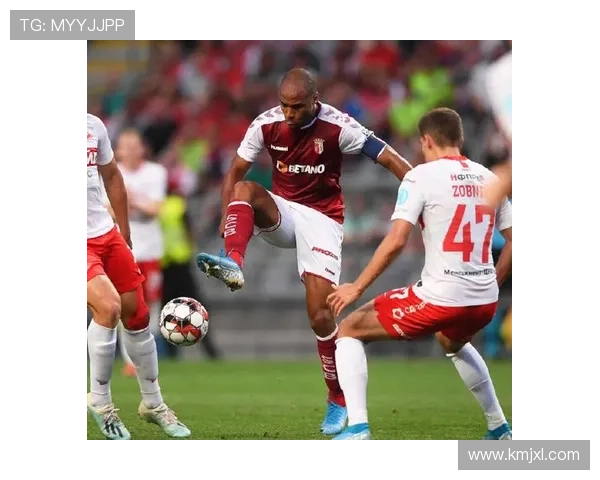 贝尔格莱德红星客场惜败伏伊伏丁那克鲁尼奇全场奋战未能救主 贝尔格莱德红星客场惜败伏伊伏丁那克鲁尼奇全场奋战未能救主